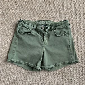 American Eagle Super Stretch Shorts - size 10